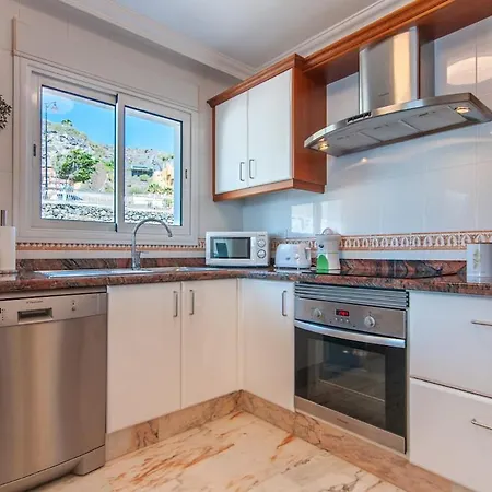 Luxury 2-bedroom Ocean View Lägenhet