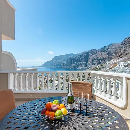 Luxury 2-bedroom Ocean View Puerto de Santiago (Tenerife)
